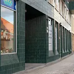 New Near The Centre Of アパート