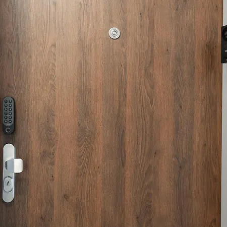 New Near The Centre Of アパート